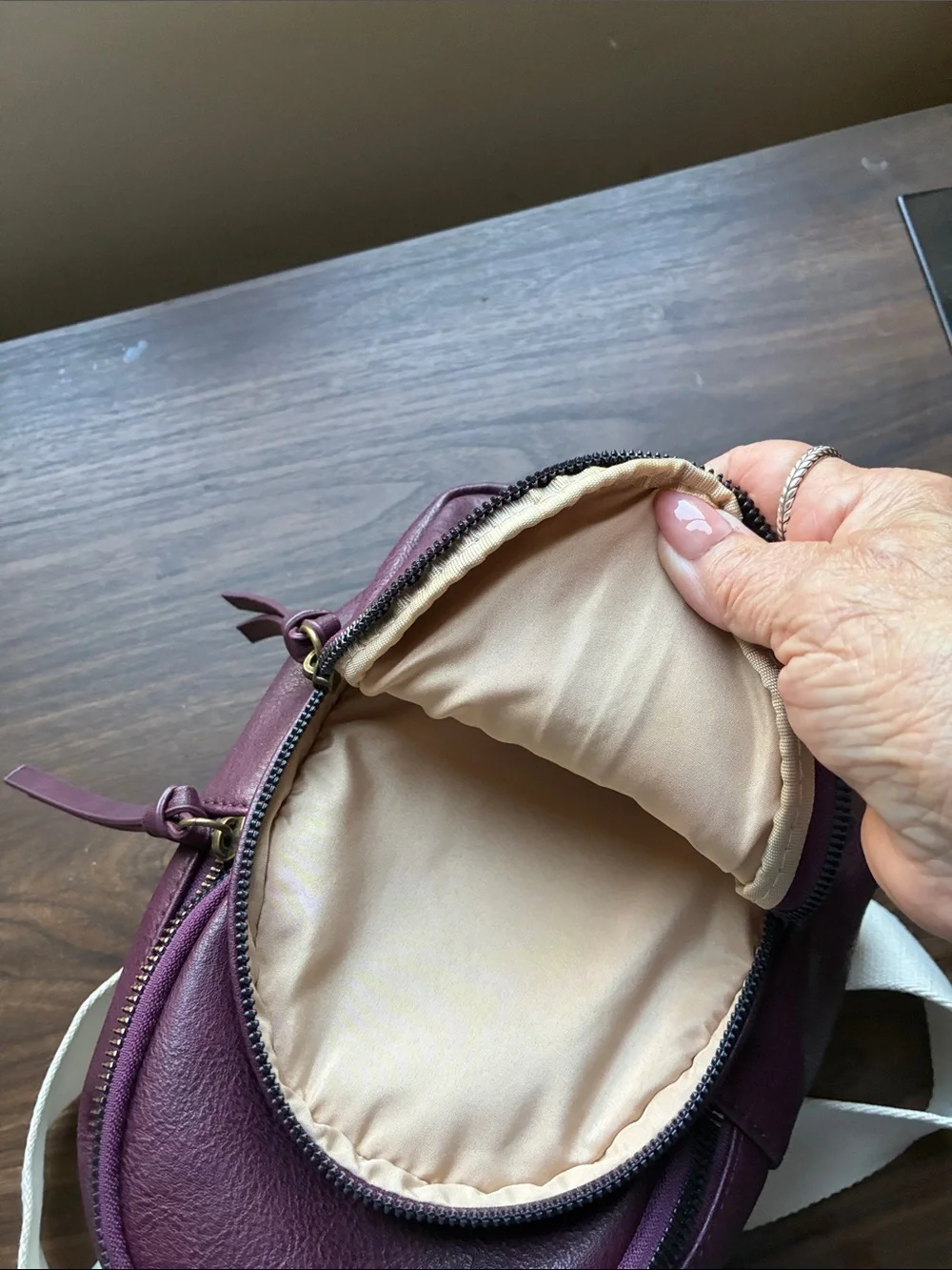 Sanoma compact plum
